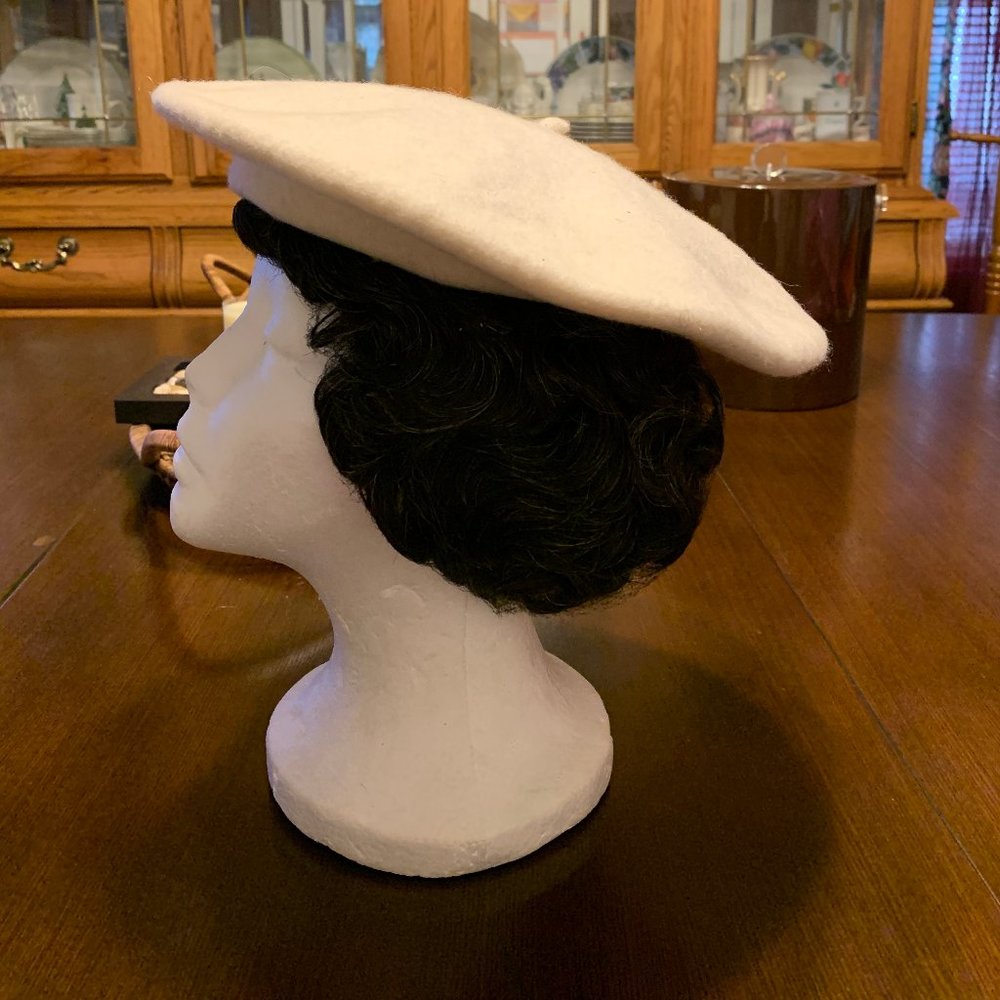 Hat - Picture 4 of 4